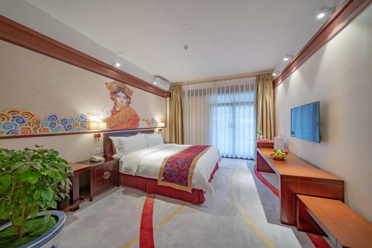 Ramada Encore Daocheng Yading Экстерьер фото